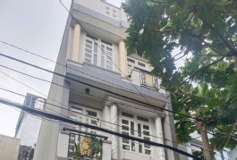 Bán nhà 60m², 4PN, 4WC, 4.9 tỷ, Hương lộ 2, Bình Trị Đông, Bình Tân
